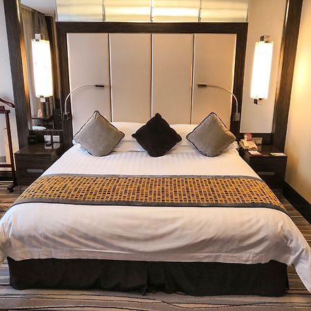 Grand Soluxe Zhongyou Hotel Şanghay Dış mekan fotoğraf