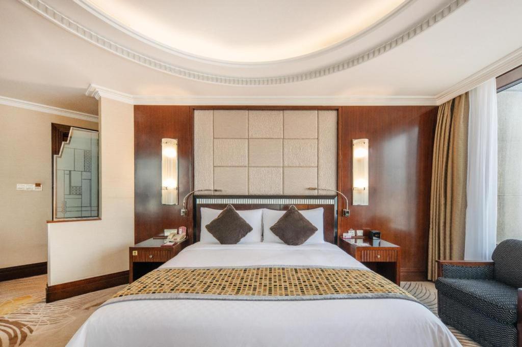Grand Soluxe Zhongyou Hotel Şanghay Dış mekan fotoğraf