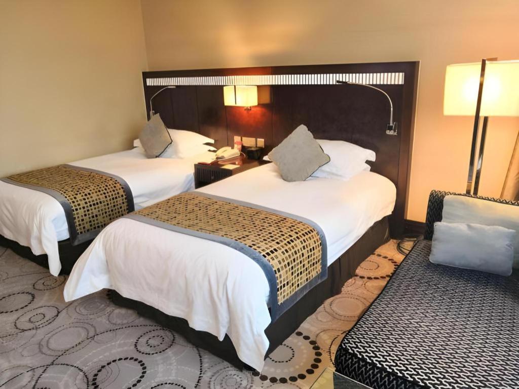Grand Soluxe Zhongyou Hotel Şanghay Dış mekan fotoğraf
