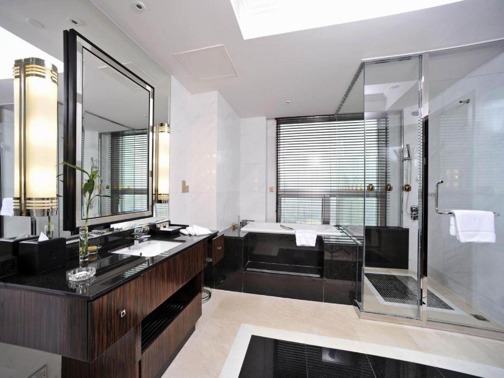Grand Soluxe Zhongyou Hotel Şanghay Dış mekan fotoğraf