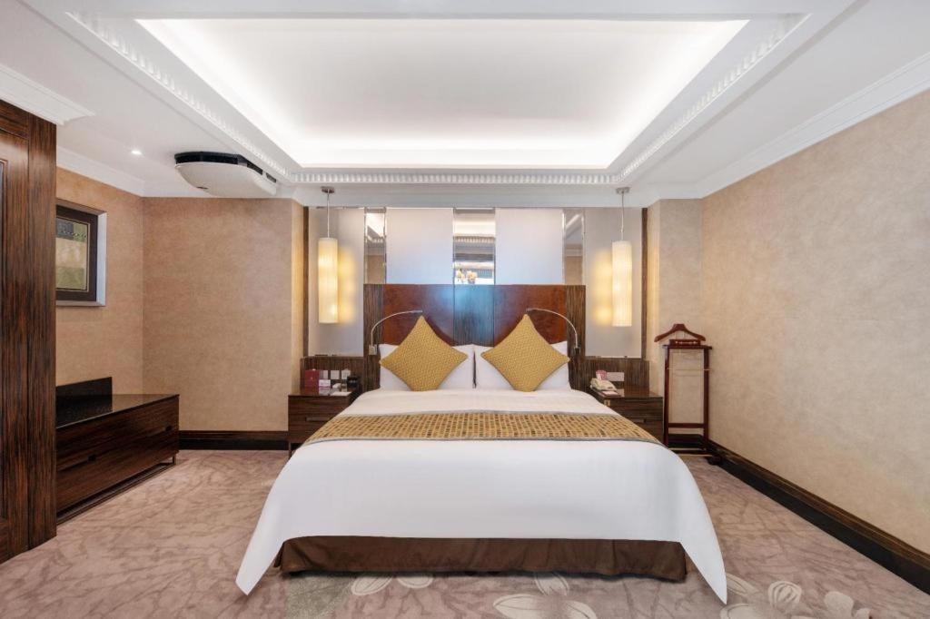 Grand Soluxe Zhongyou Hotel Şanghay Dış mekan fotoğraf